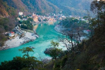 Visit Rishikesh the main destination for Yoga practitioners