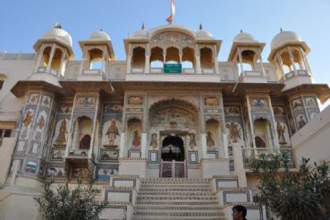 Visit Mandawa in Rajasthan